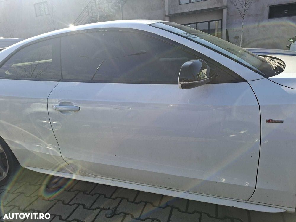 Usa dezechipata stanga/dreapta Audi A5 2013 Facelift Coupe - 1