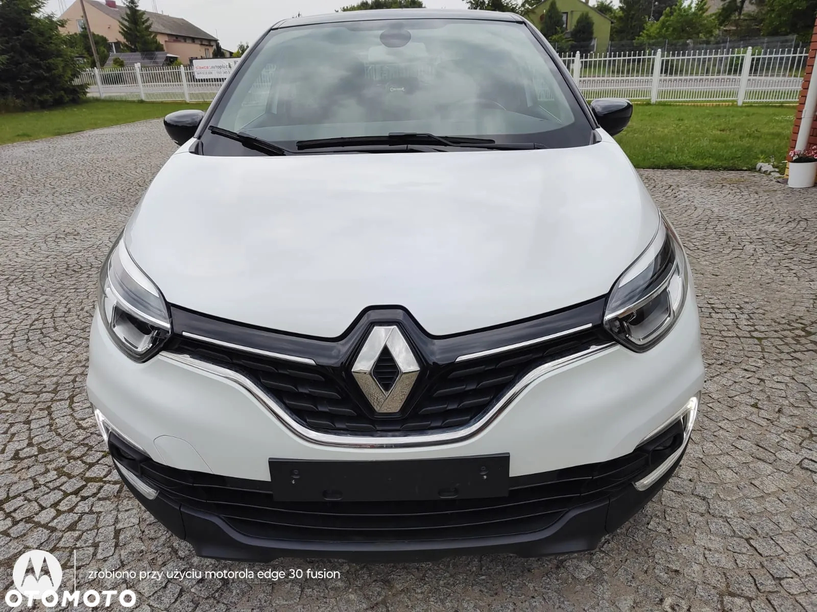 Renault Captur TCe 120 EDC Helly Hansen - 2