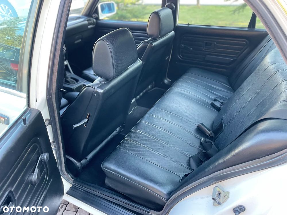 BMW Seria 3 316i - 18