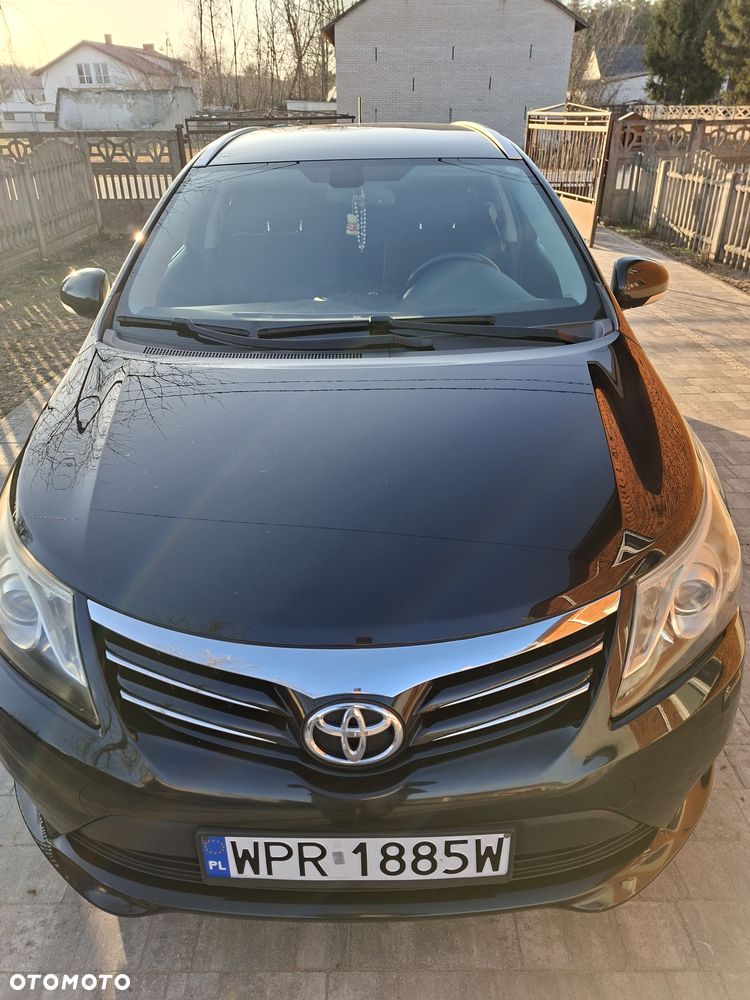 Toyota Avensis 2.0 D-4D Premium - 1