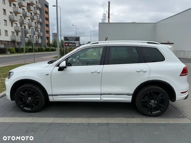Volkswagen Touareg 3.0 V6 TDI BMT R-Style - 2