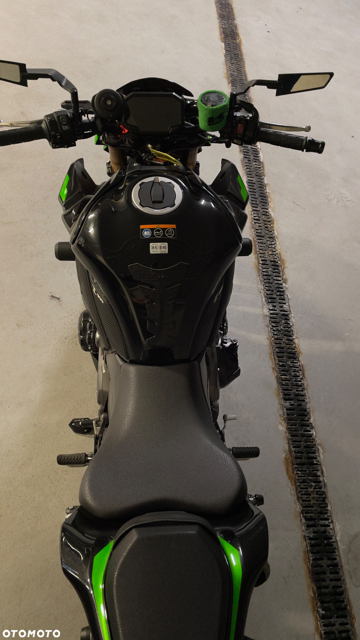 Kawasaki Z 900 - 14
