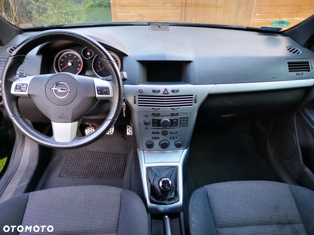 Opel Astra 1.6 Turbo Sport - 17