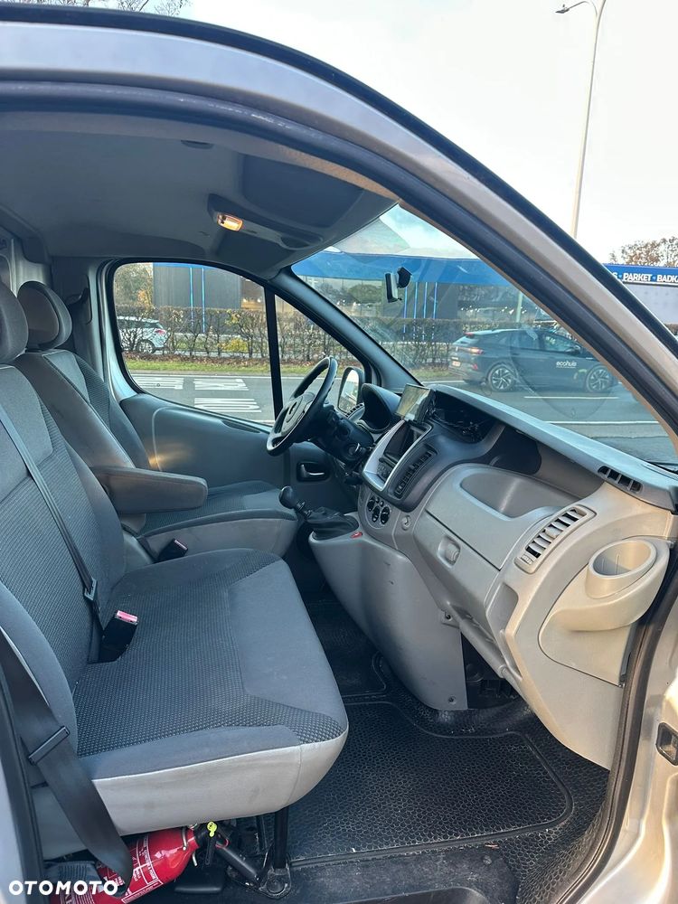 Opel Vivaro - 5