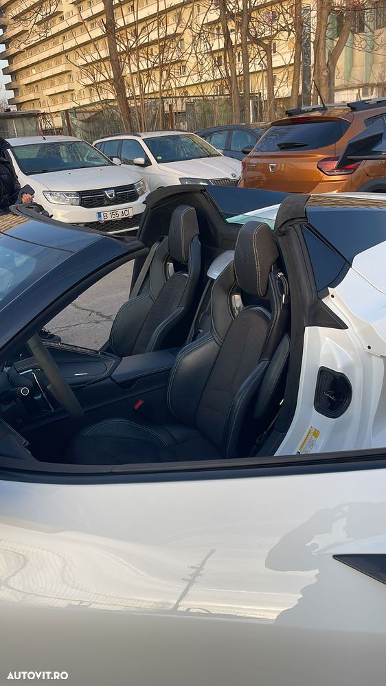 Chevrolet Corvette Stingray Cabriolet 3LT 6.2 V8 Automatik - 10