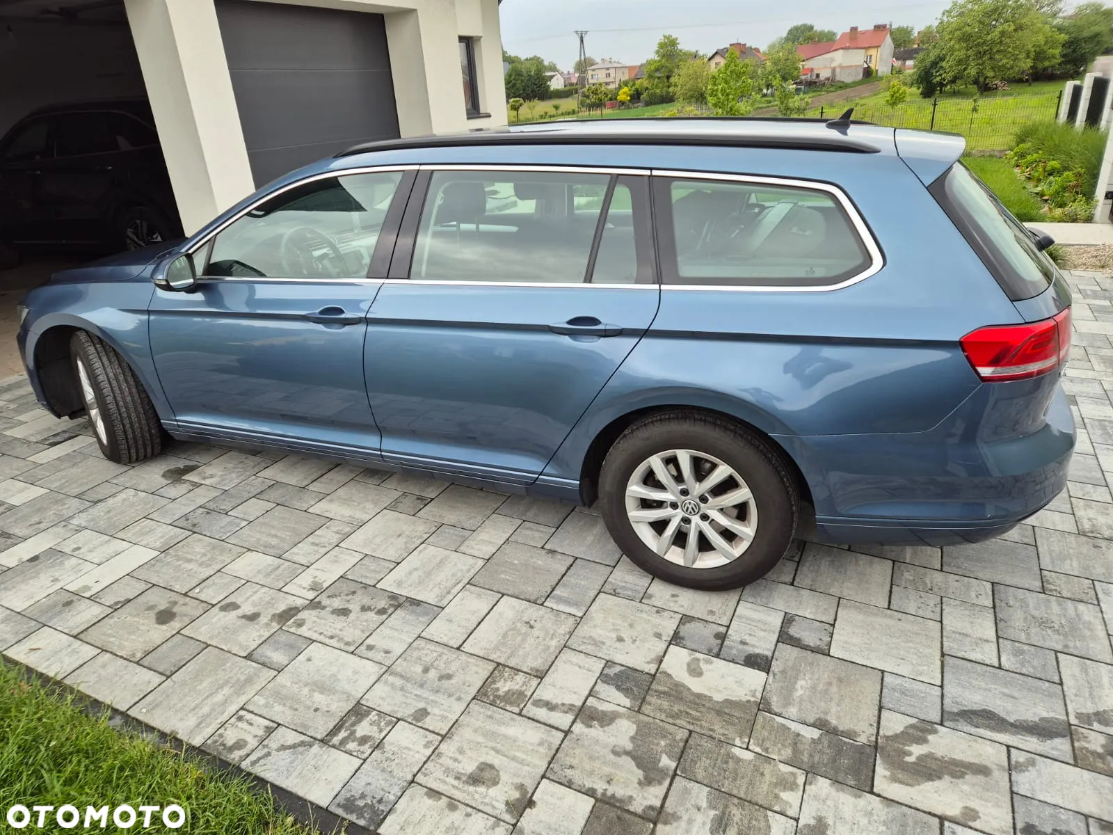 Volkswagen Passat - 5