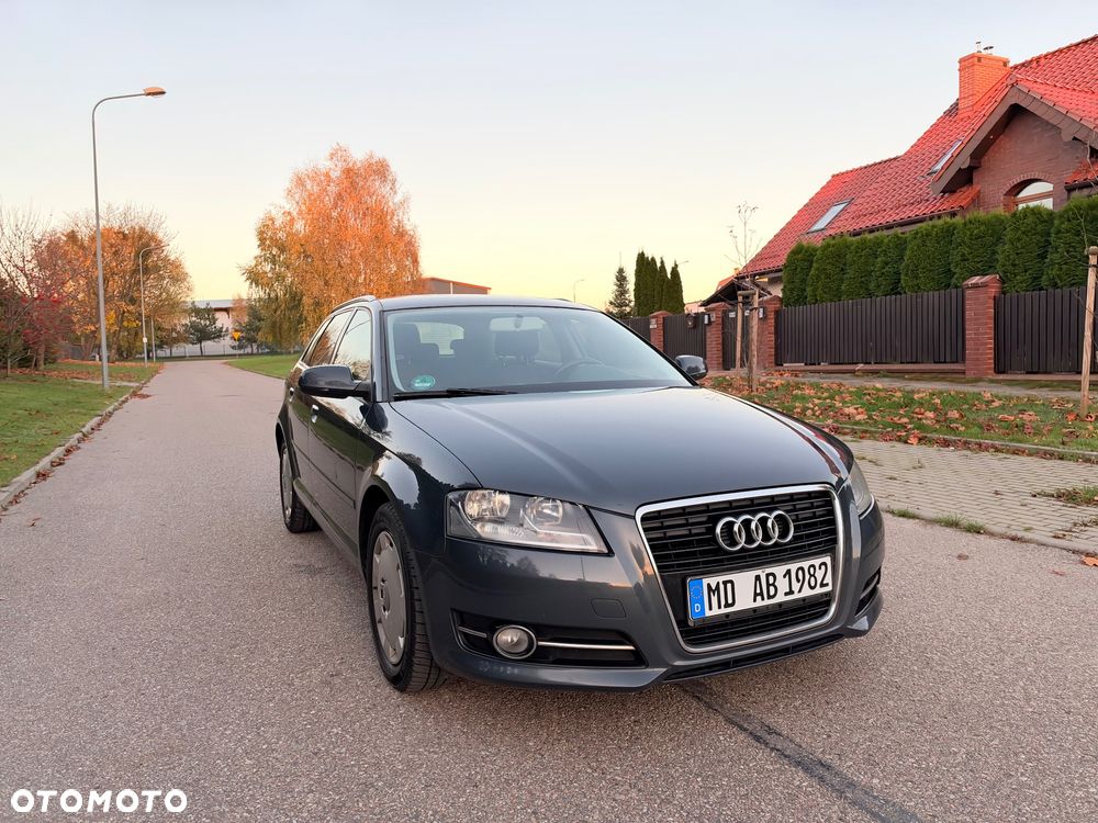 Audi A3 Sportback - 18