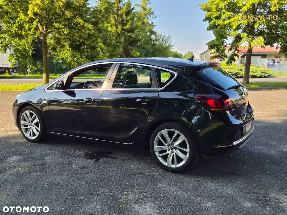 Opel Astra - 10