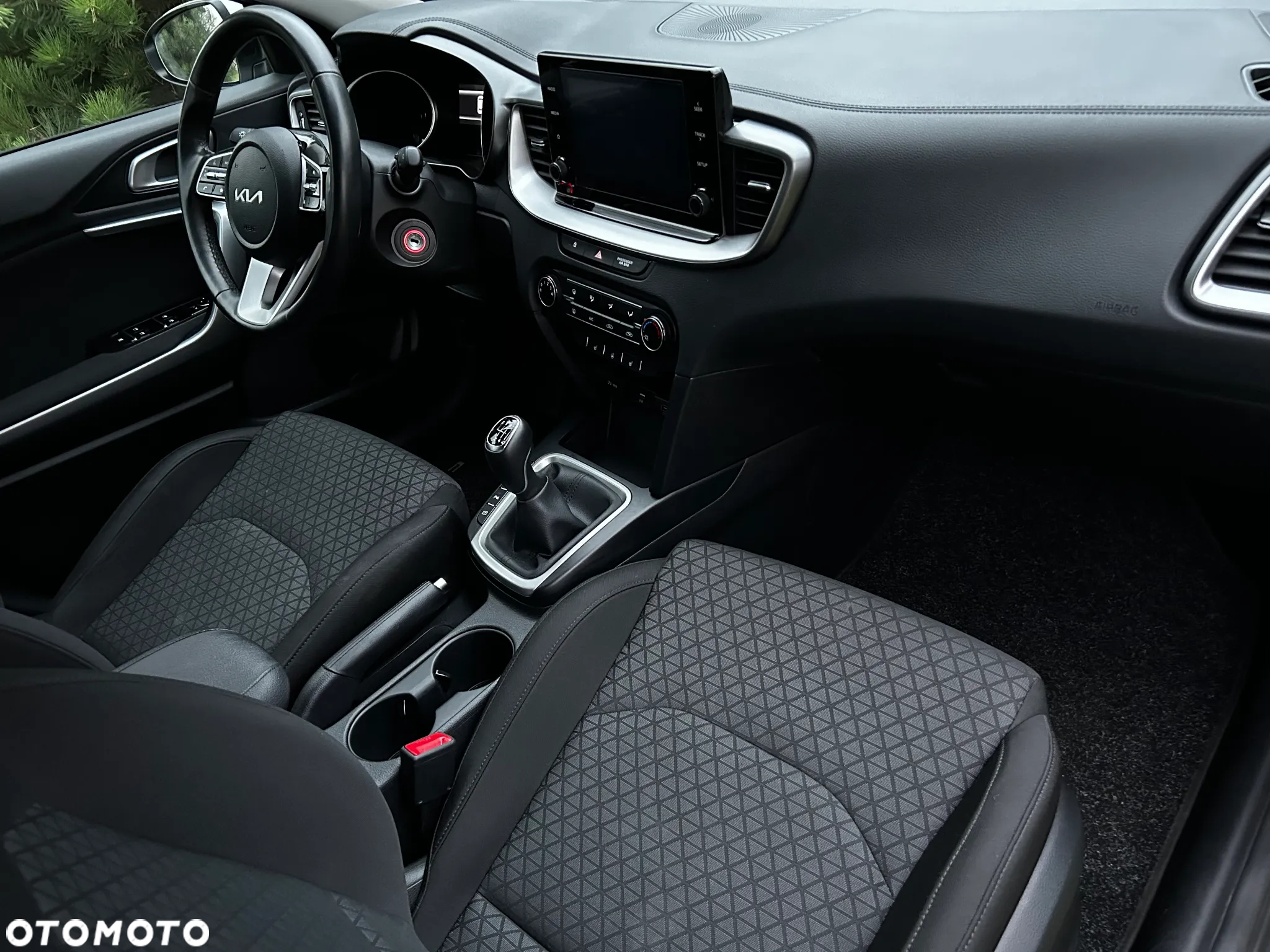 Kia Ceed 1.0 T-GDI L - 17