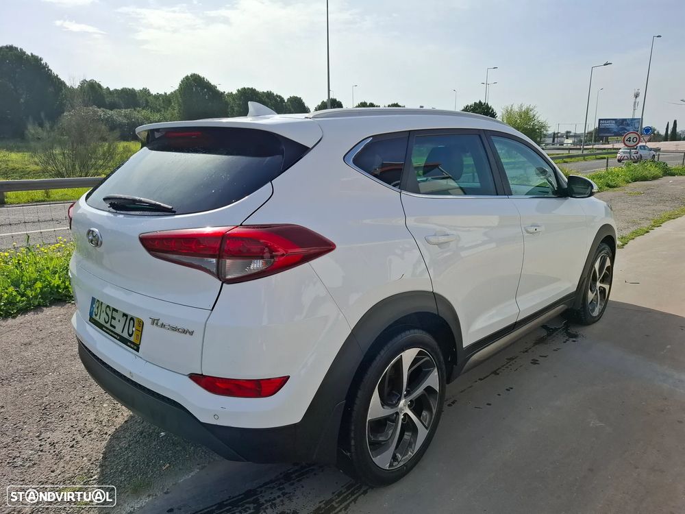 Hyundai Tucson 1.7 CRDi Executive - 4