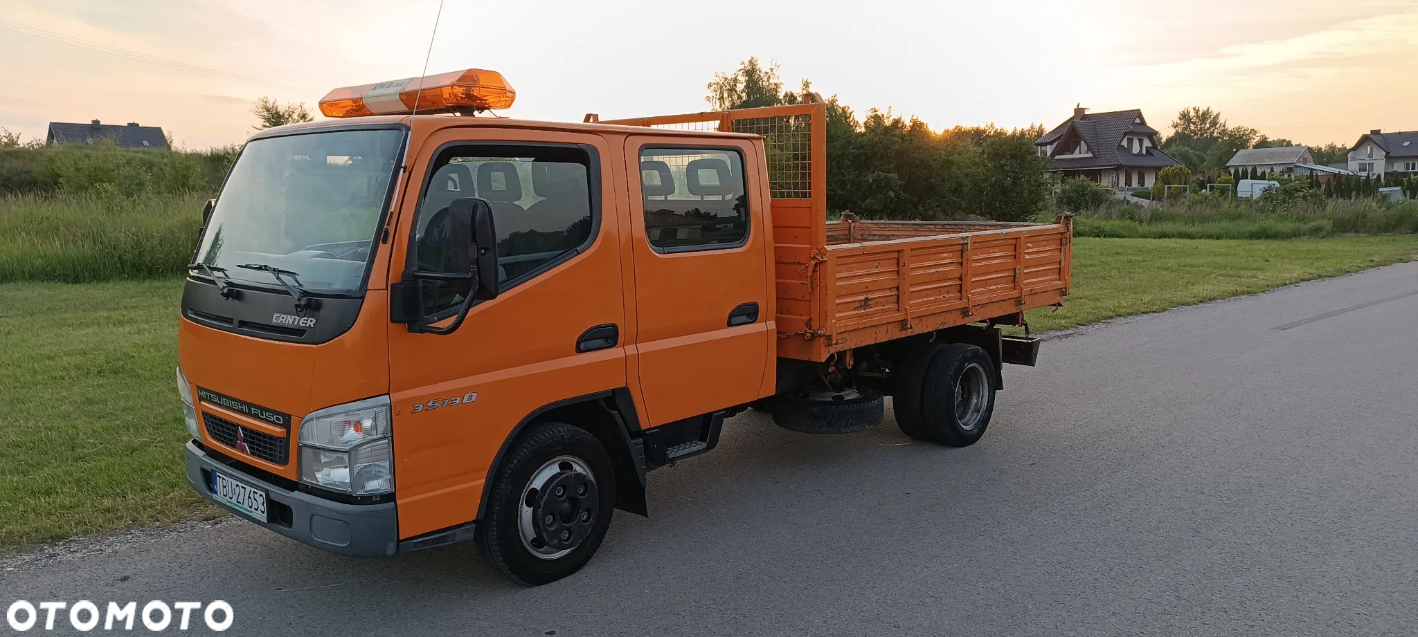 Mitsubishi Canter - 2