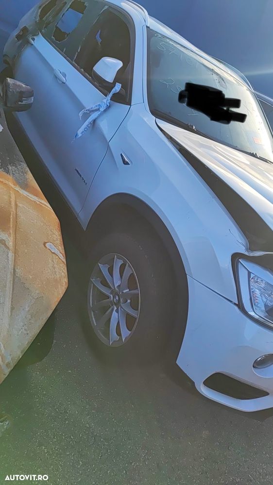 Dezmebram bmw x3 f25 2015 140.000 km - 2