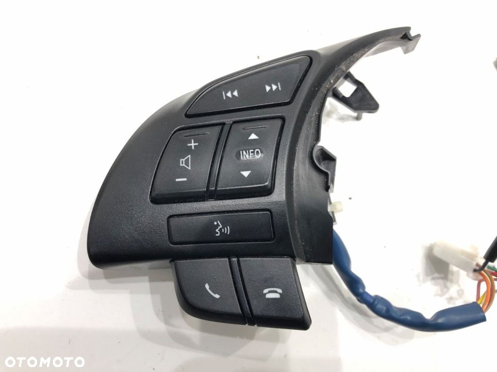 PRZEŁĄCZNIKI KIEROWNICY  MAZDA CX-5 (KE, GH) 2011 - 2017 2.2 D 4WD (KE2AW) 129 kW [175 KM] olej - 2