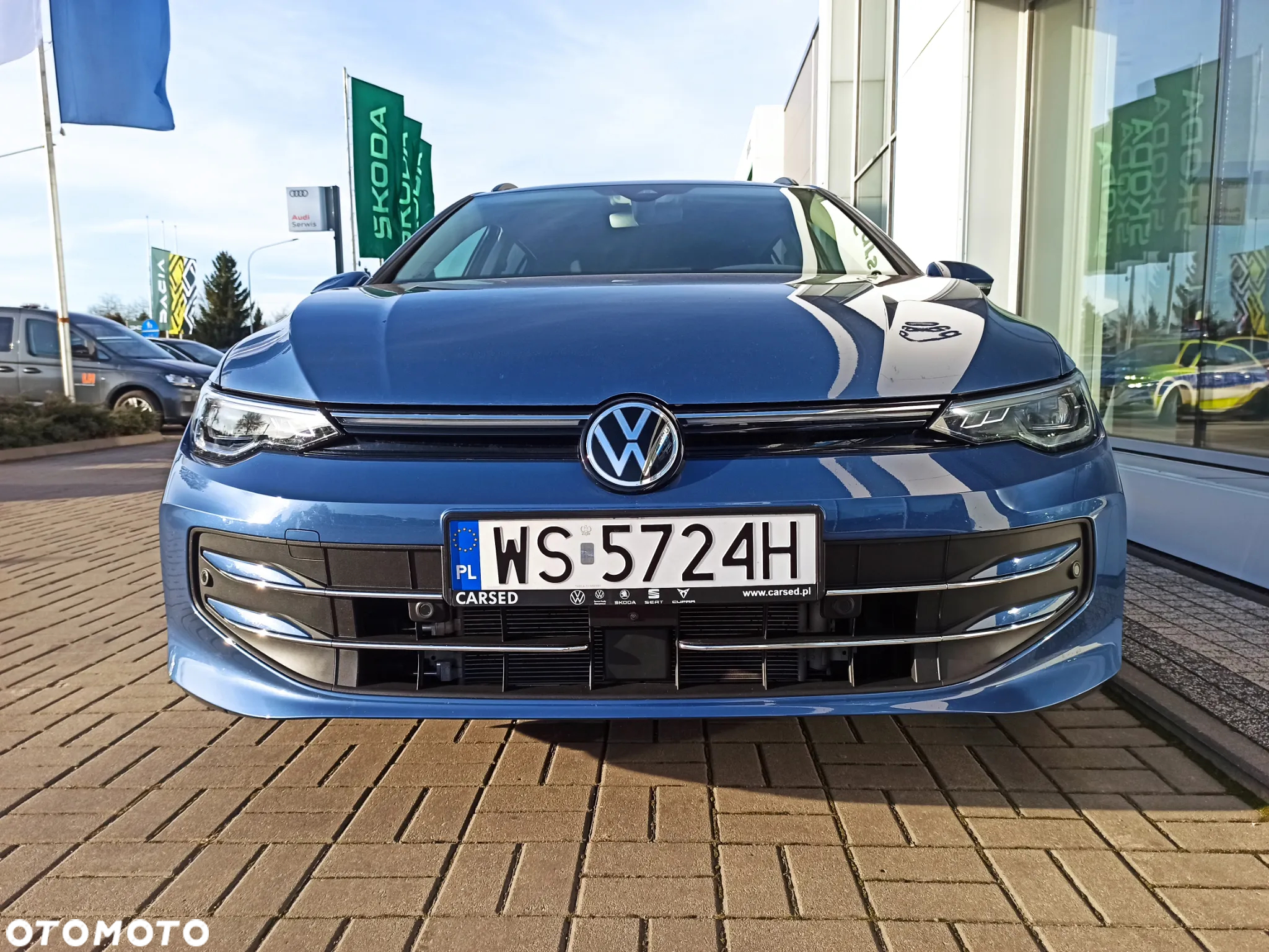 Volkswagen Golf - 9