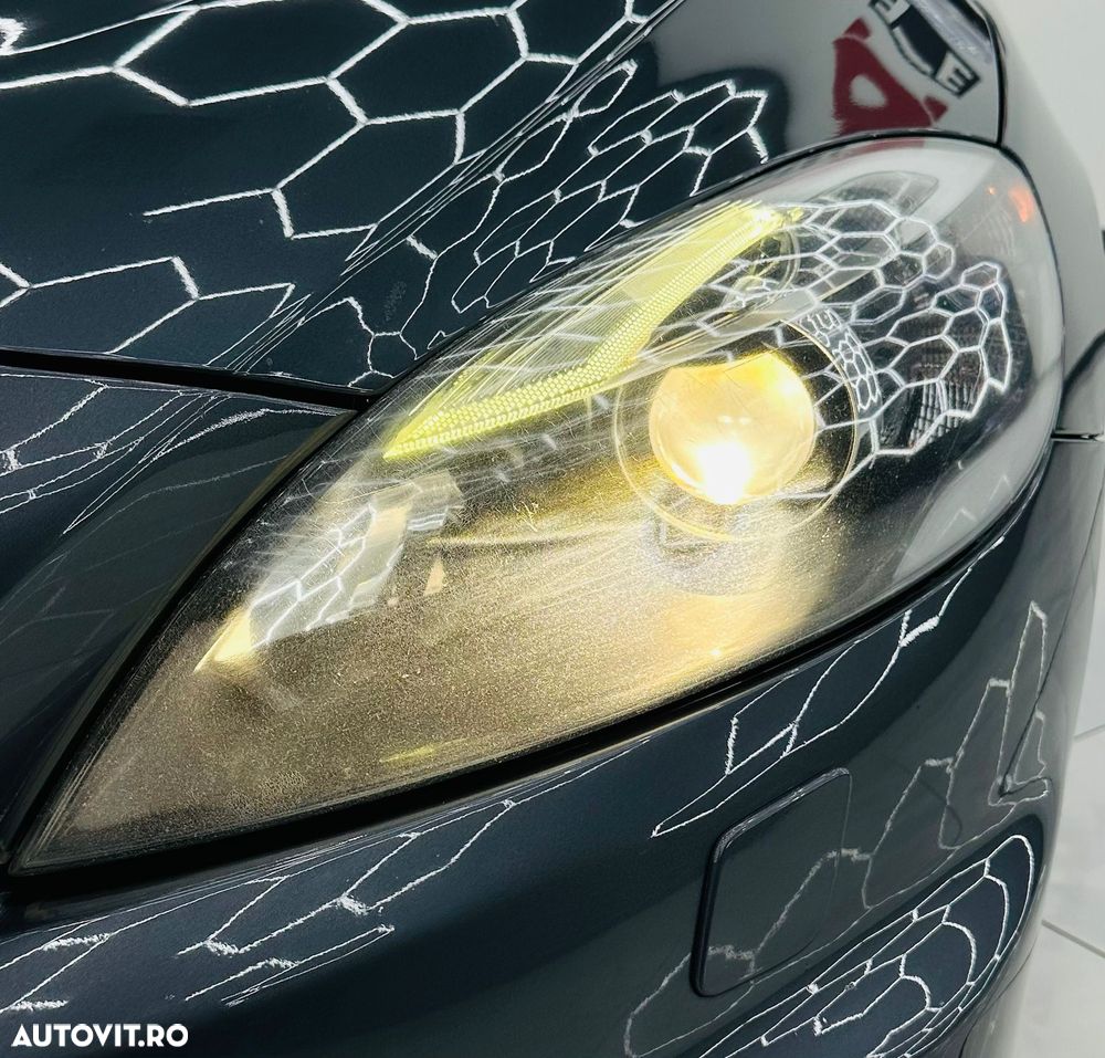 Volvo V40 D2 R Design - 30