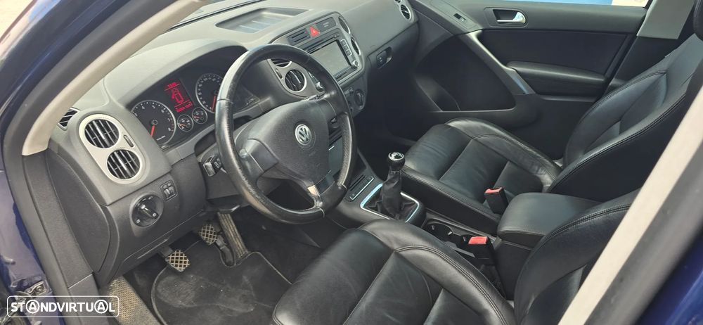 VW Tiguan 1.4 TSI Sport 4Motion - 10