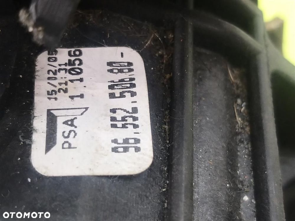 Mechanizm zmiany biegów lewarek Peugeot 307  2001-2008 2.0 HDI  136KM - 7