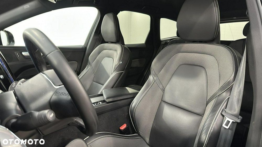 Volvo XC 60 - 16