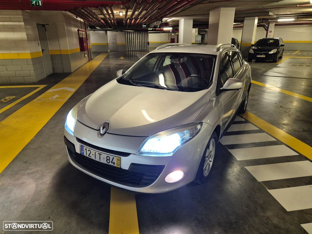 Renault Mégane Sport Tourer 1.5 dCi Dynamique - 4