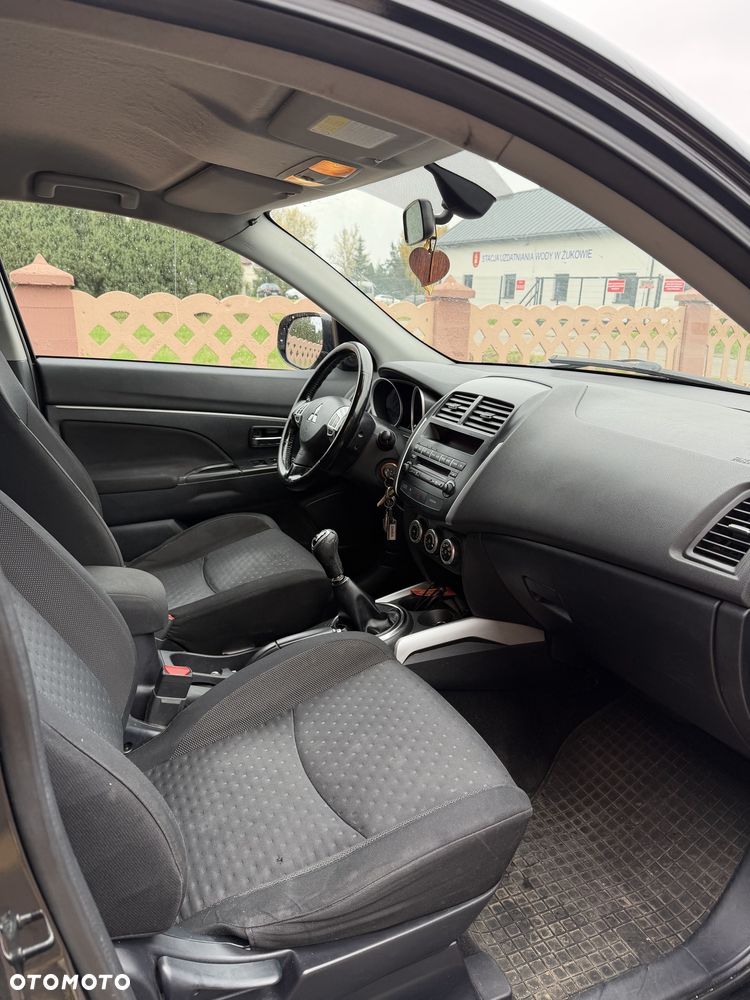 Mitsubishi Asx 2011 photo 5