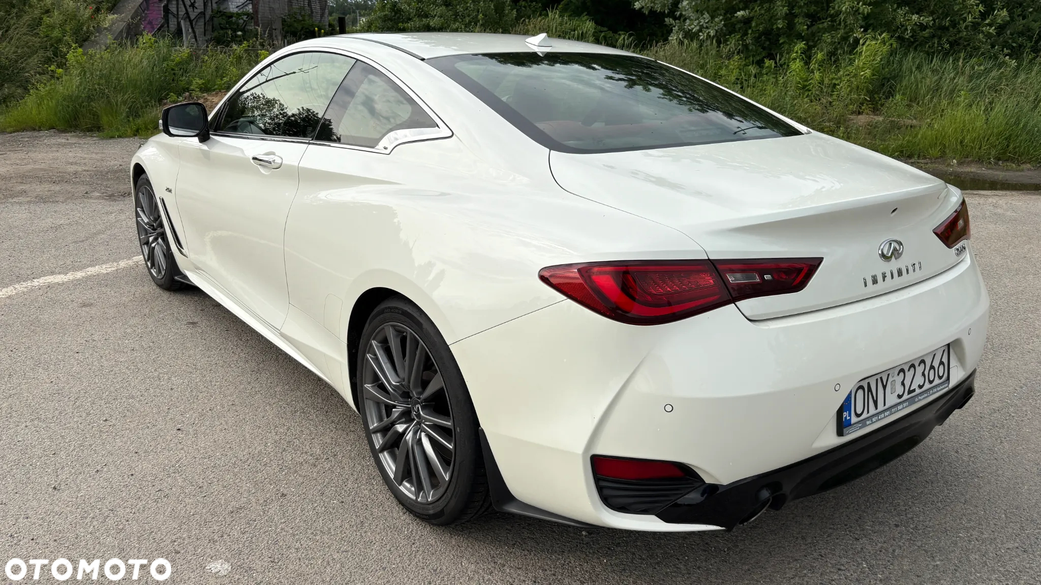 Infiniti Q60 2.0t Sport - 3