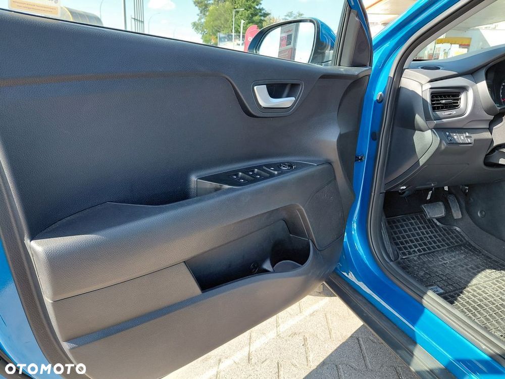 Kia Stonic 1.0 T-GDI M - 10