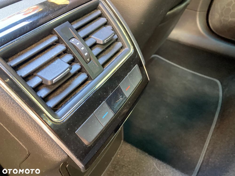 Skoda Superb 2.0 TSI 4x4 Sportline DSG - 15