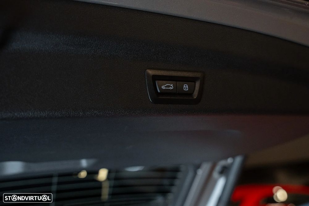 BMW iX1 xDrive30 xLine - 31