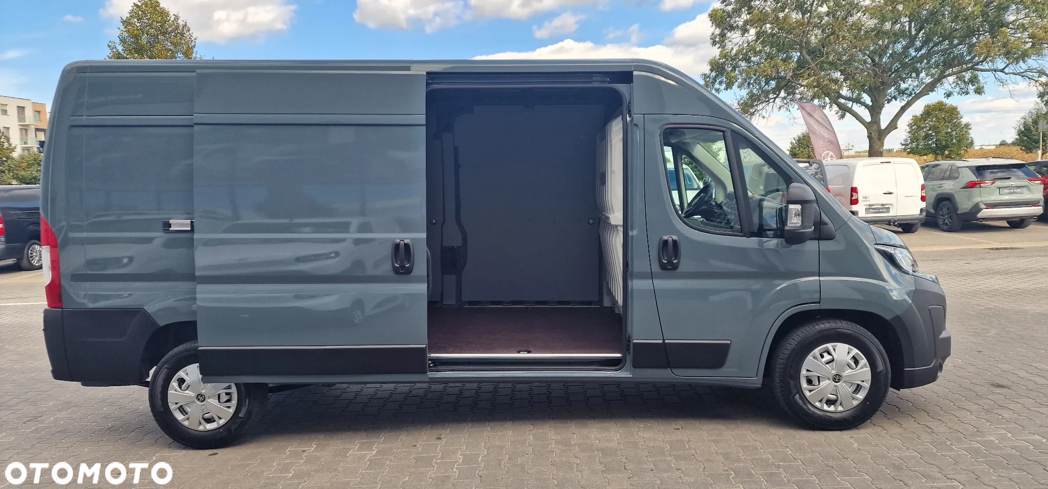 Toyota Proace Max - 12