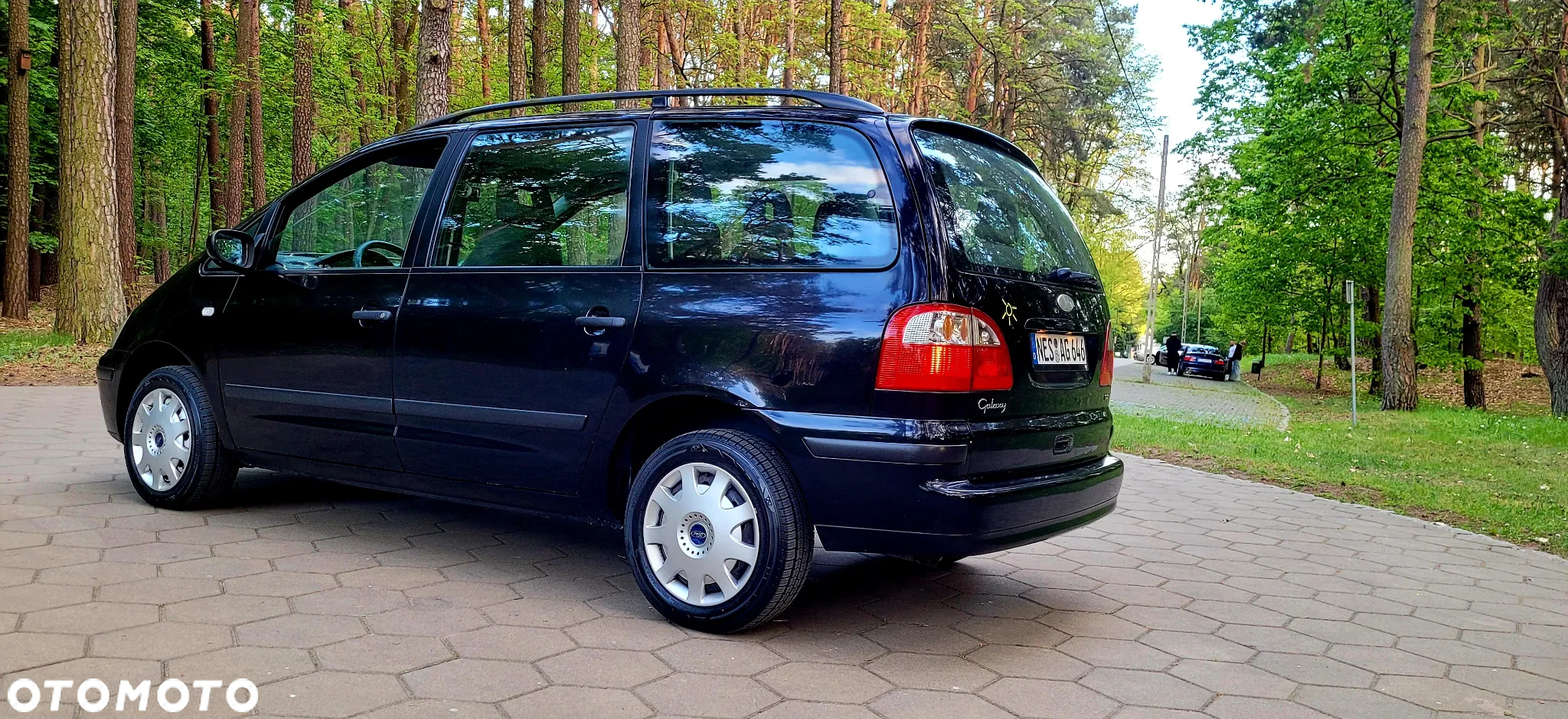 Ford Galaxy TDI Ambiente - 4