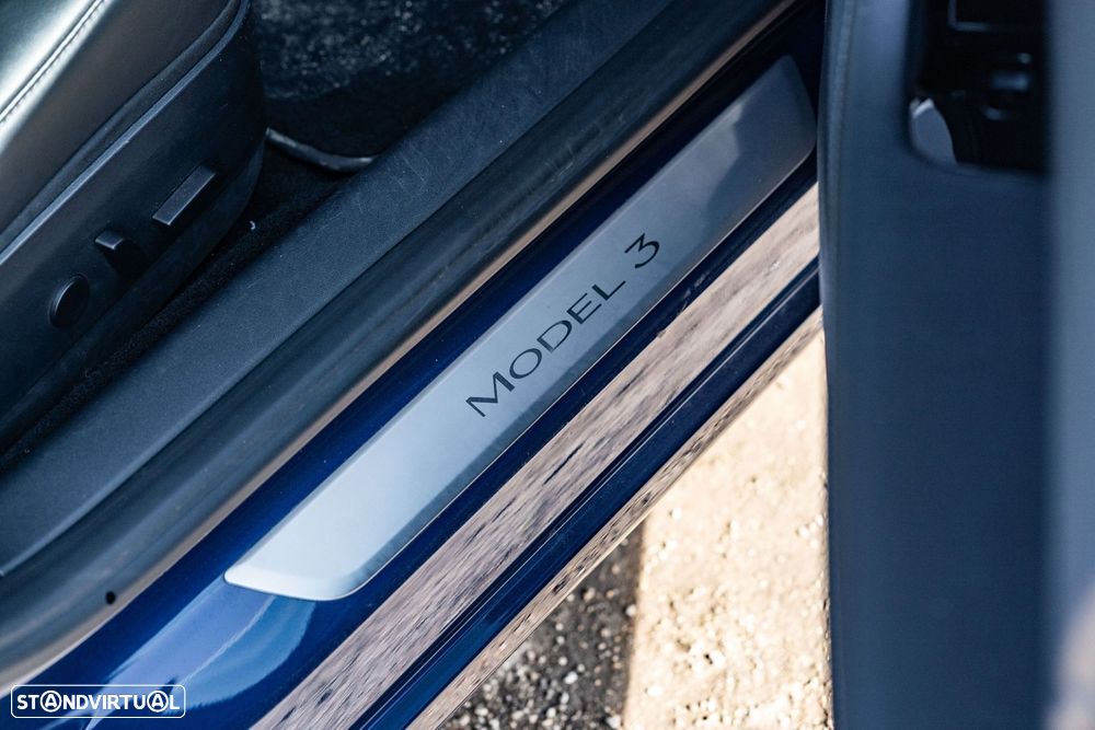 Tesla Model 3 Standard Range Plus RWD - 25