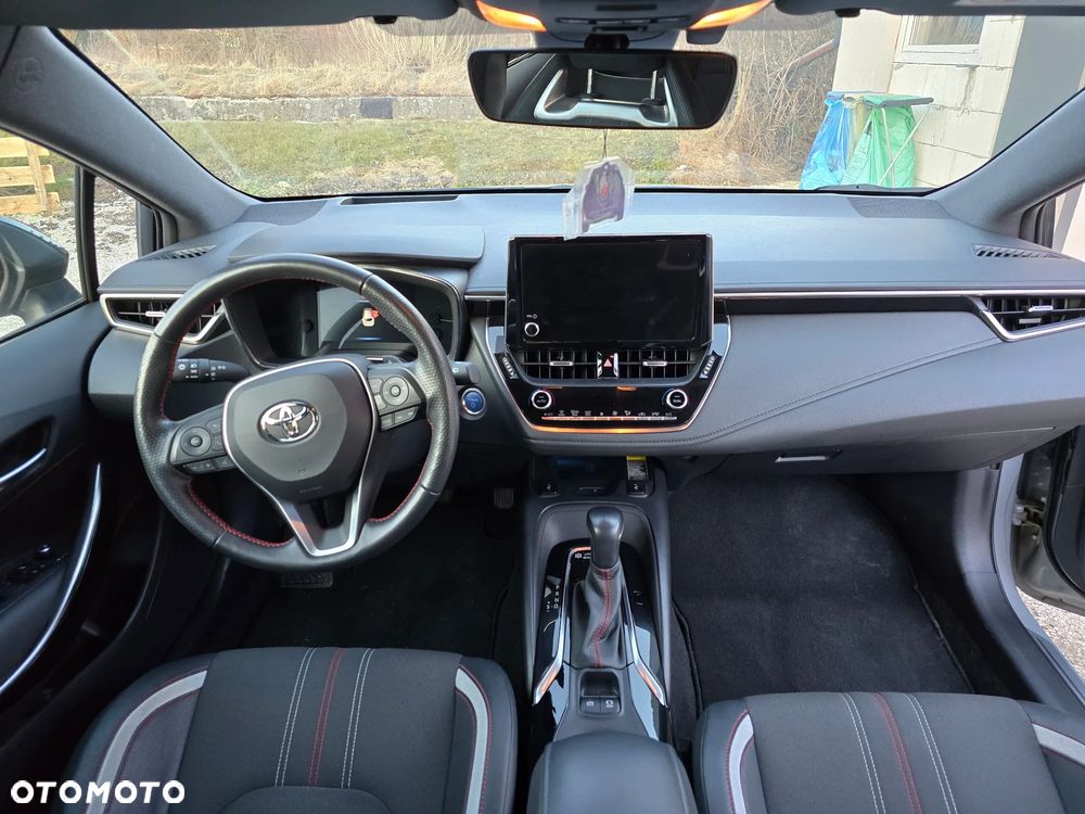 Toyota Corolla 2.0 Hybrid GR Sport - 10