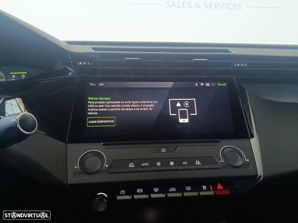 Peugeot 408 1.2 Hybrid Allure e-DCS6 - 23