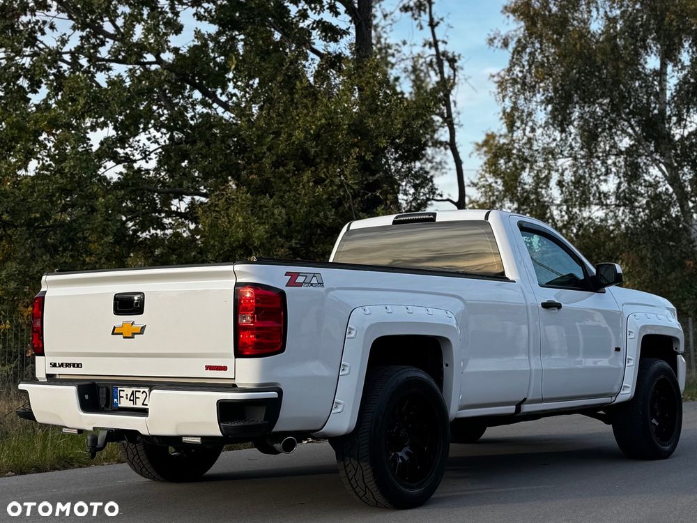 Chevrolet Silverado 5.3 Extended Cab LT1 4x4 - 8