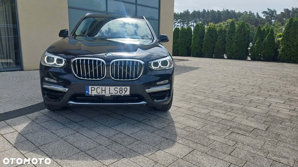 BMW X3 xDrive30d Luxury Line - 4