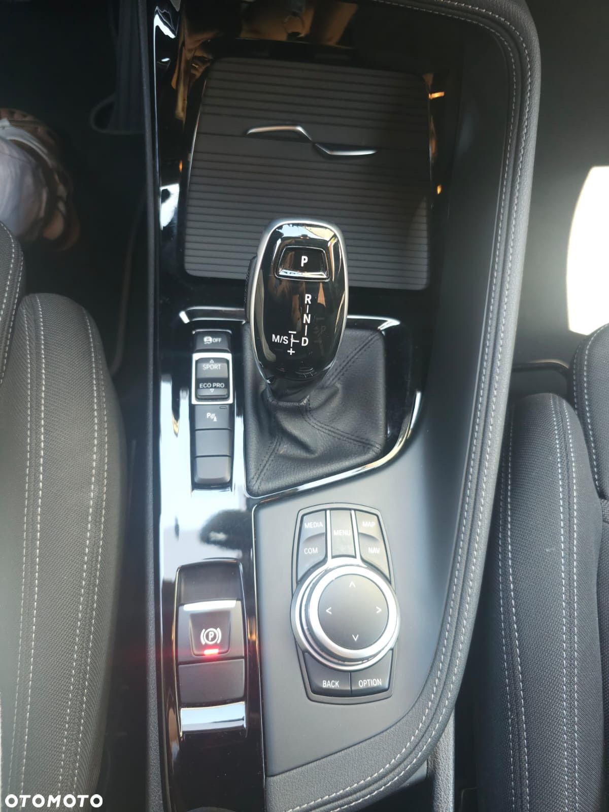 BMW X2 sDrive18i Advantage - 3