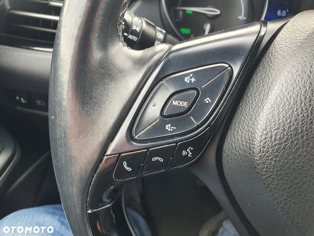 Toyota C-HR Business-Edition - 19