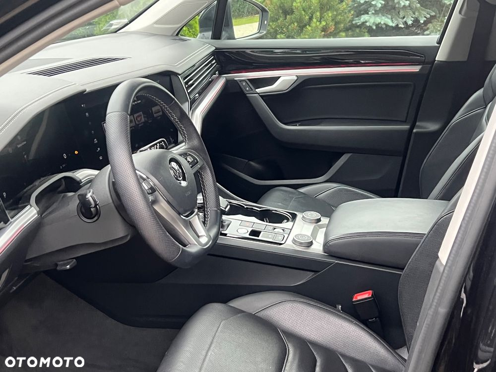 Volkswagen Touareg 3.0 V6 TDI SCR 4Mot - 8