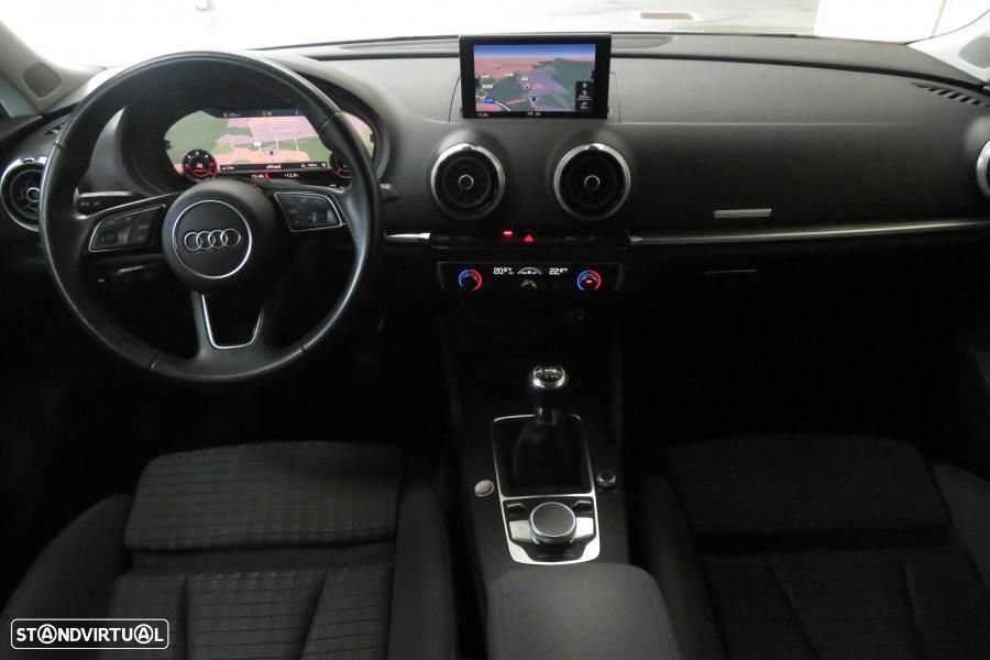 Audi A3 Sportback 2.0 TDI Sport - 6