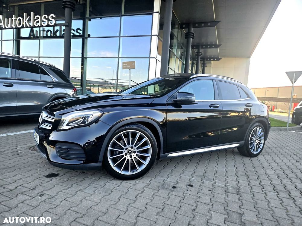 Mercedes-Benz GLA - 1