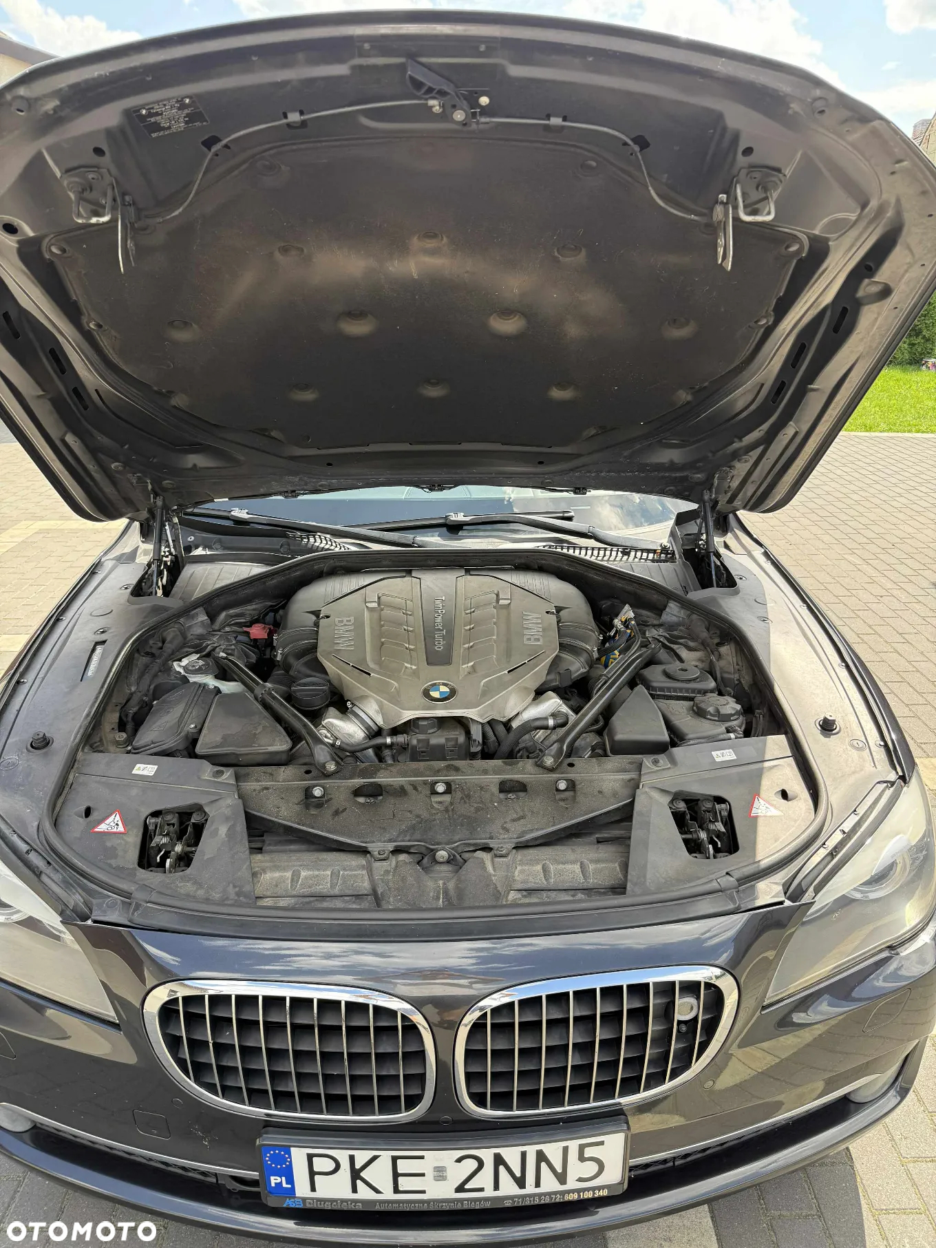 BMW Seria 7 750i xDrive - 33