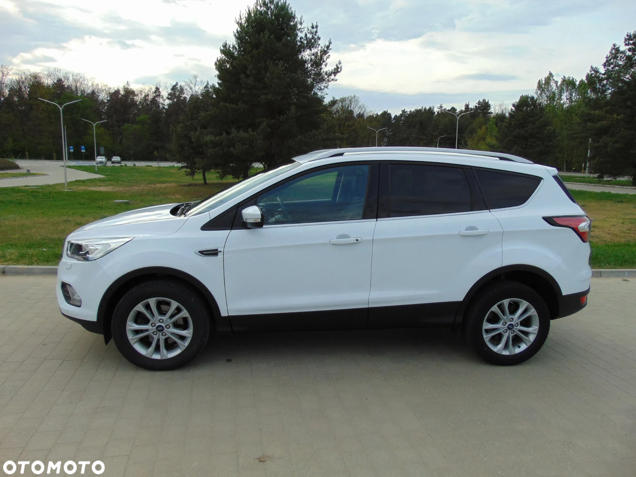 Ford Kuga 2.0 TDCi FWD Titanium - 5