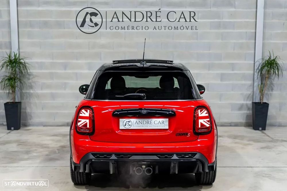 MINI 5 Portas Cooper S Premium JCW Auto - 10