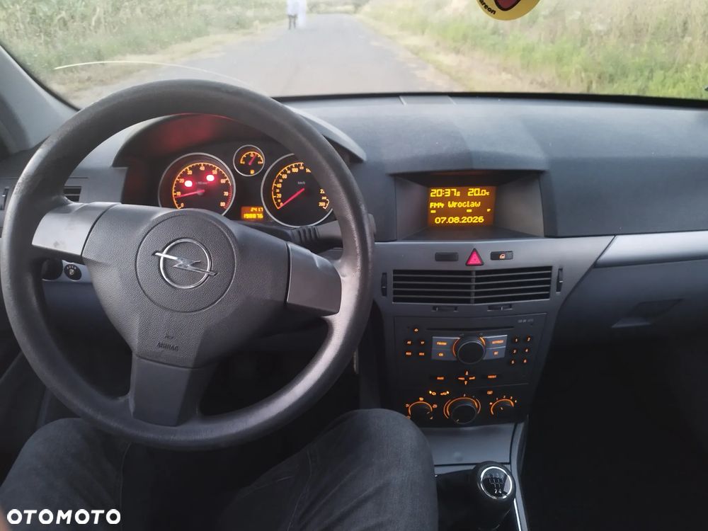 Opel Astra 1.6 Edition - 10