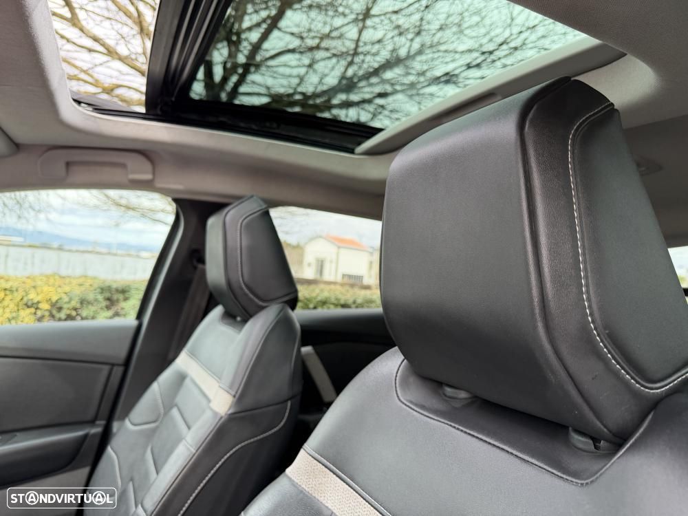 Citroën e-C4 50 kWh E-Series Collection - 21