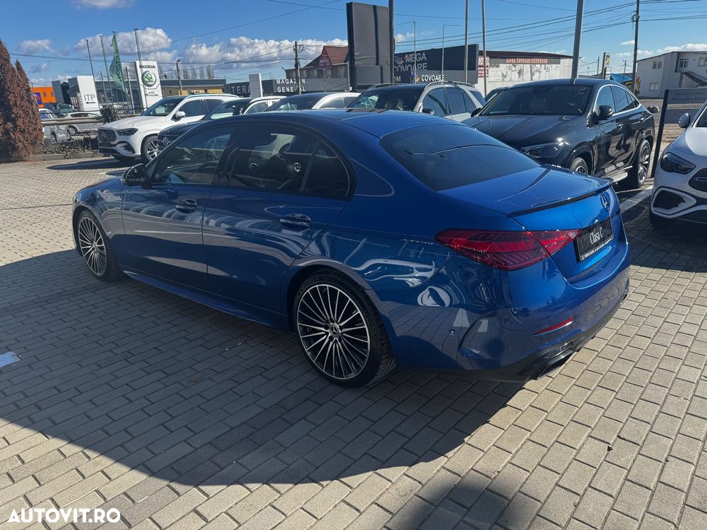 Mercedes-Benz C 300 4Matic 9G-TRONIC AMG Line - 16