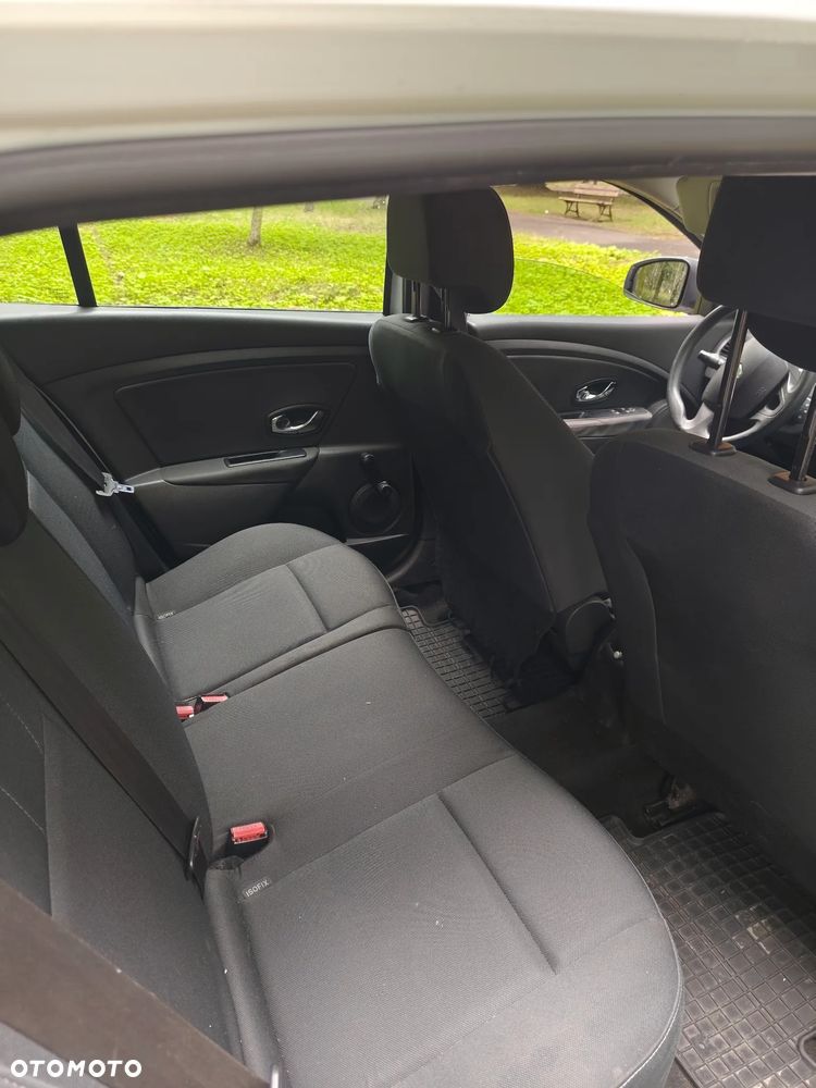 Renault Megane - 12