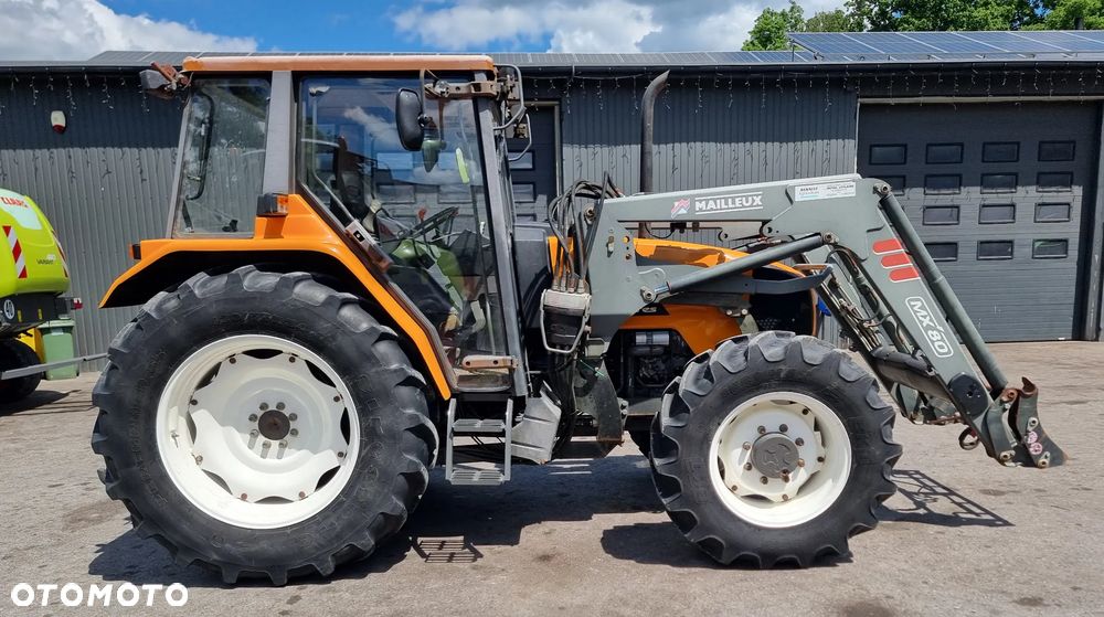 Renault Ceres 335 - 16