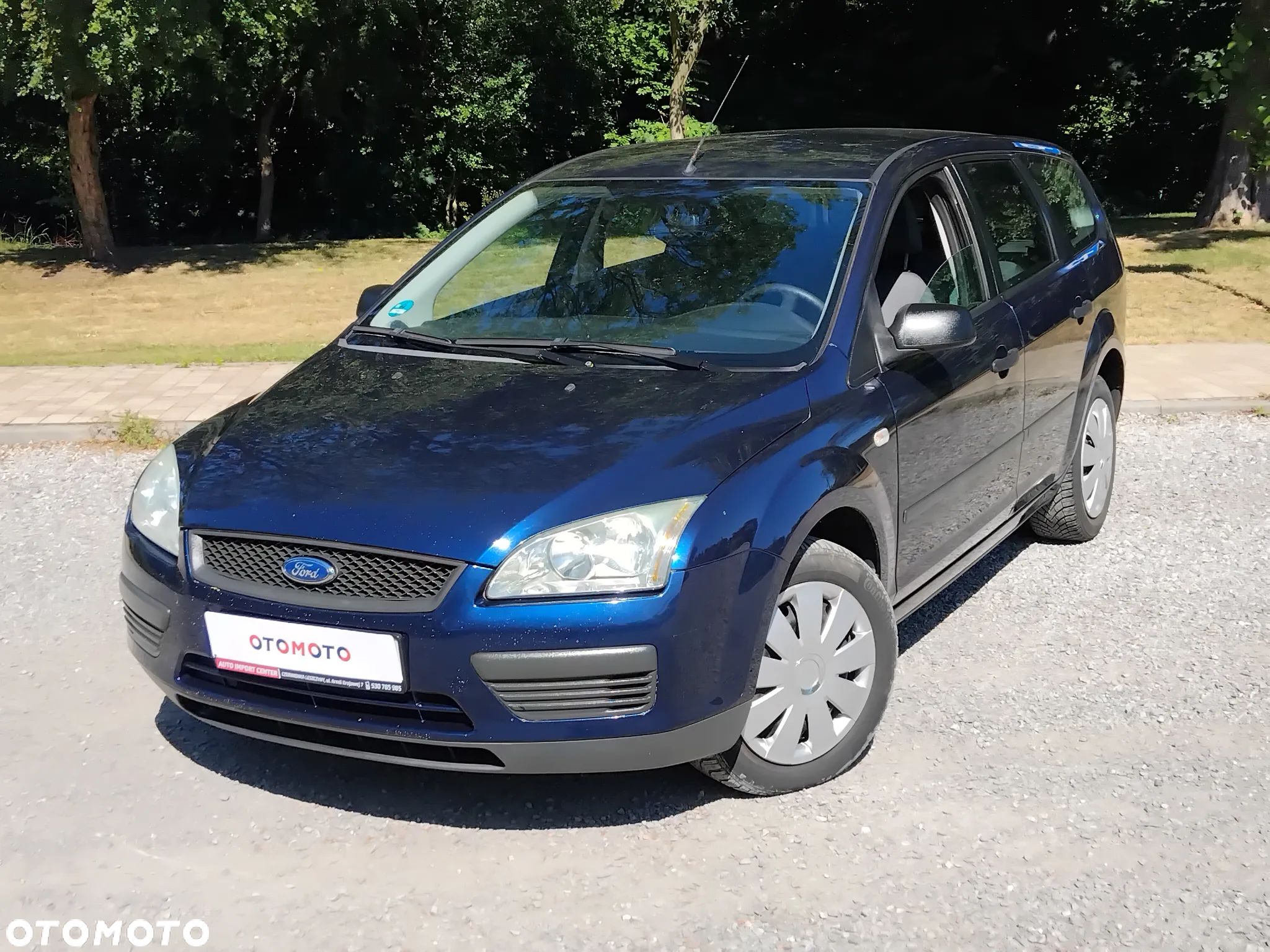 Ford Focus Turnier 2.0 16V Style - 1
