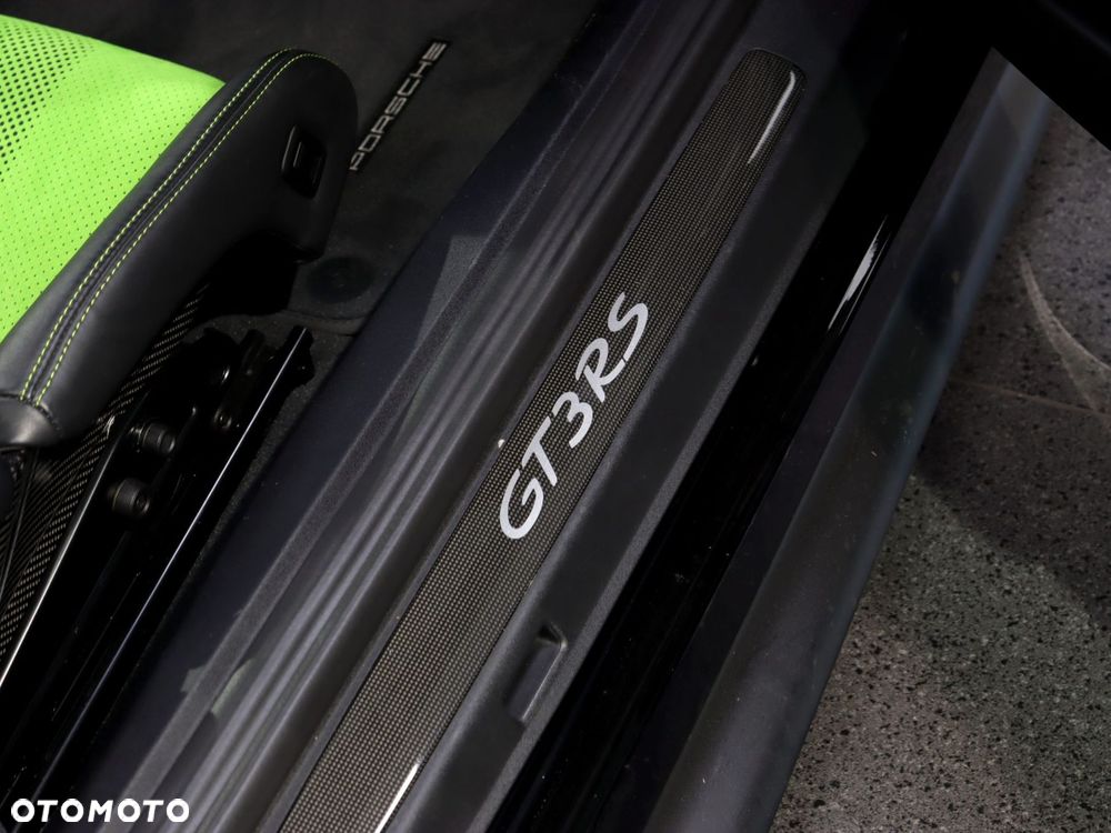 Porsche 911 GT3 RS - 26